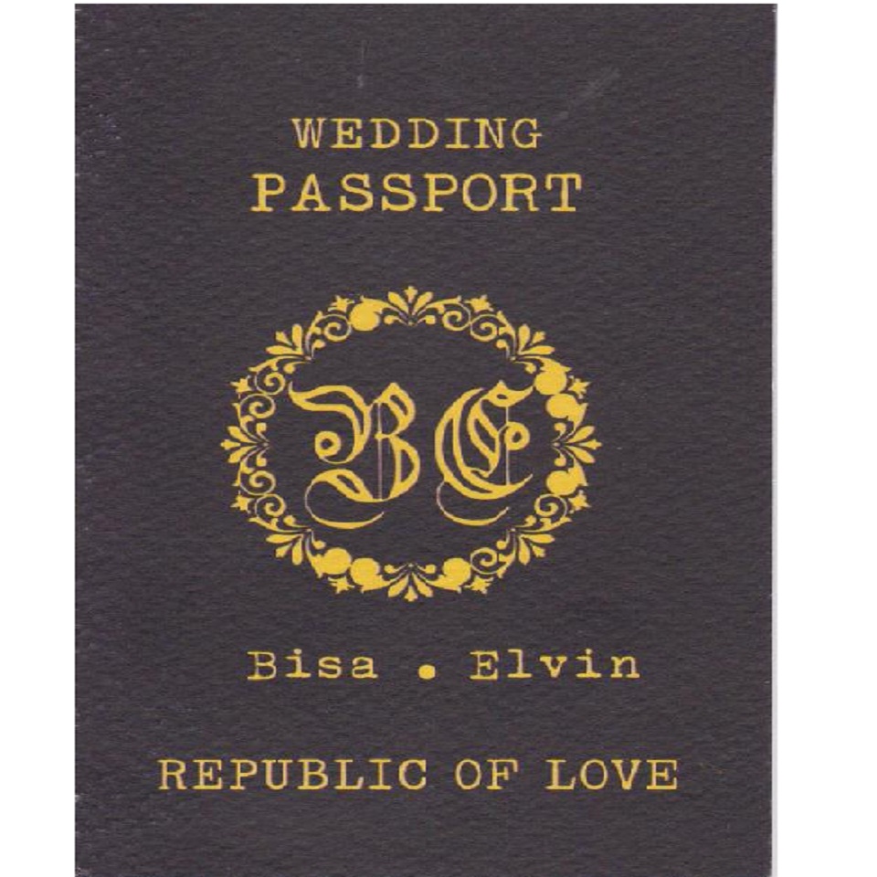 Valaviweddingcards